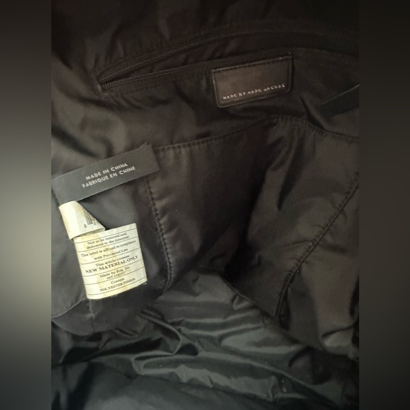 Marc Jacobs - Quilted Cherry Backpack/Book bag - Cherries. Great condition!! - Picture 11 of 13